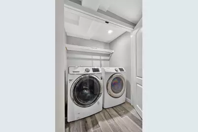 41 Catherine Avenue, Franklin Square, NY 11010 - Photo 13