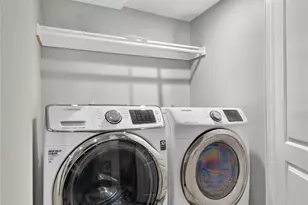 41 Catherine Ave, Franklin Square, NY 11010 - Photo 13