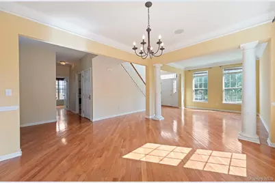 421 Vassar Place, Fishkill, NY 12524 - Photo 7