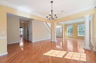 421 Vassar Pl, Fishkill, NY 12524 - Photo 7