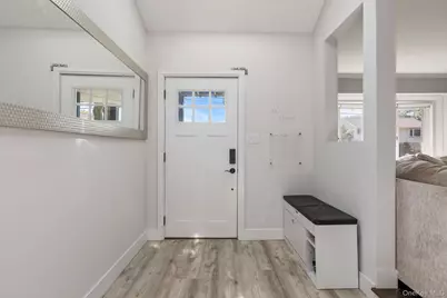 21 Choate Avenue, Selden, NY 11784 - Photo 9