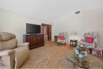 171 Hudson Terrace, Yonkers, NY 10701 - Photo 7