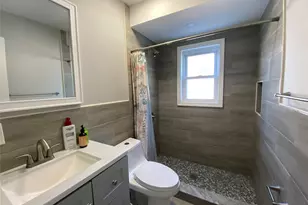 661 Tabor Pl, East Meadow, NY 11554 - Photo 5
