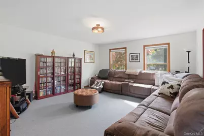 32 Sunset Circle, Germantown, NY 12526 - Photo 11