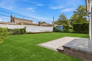 31 Underhill Ave, Syosset, NY 11791 - Photo 21