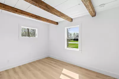 5075 Main Road, Laurel, NY 11948 - Photo 9