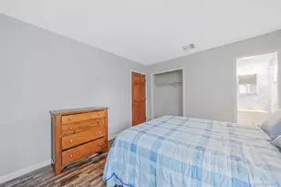 38 W 1st St, Ronkonkoma, NY 11779 - Photo 13