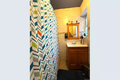 4010 Forley Street, Elmhurst, NY 11373 - Photo 33