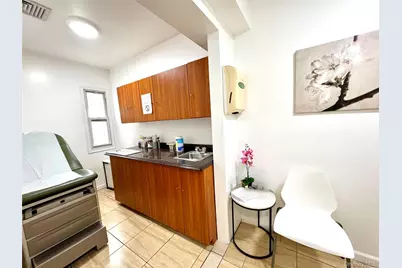 4010 Forley Street, Elmhurst, NY 11373 - Photo 15