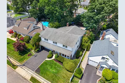 1671 Noble Street, East Meadow, NY 11554 - Photo 49