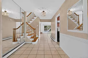 1671 Noble St, East Meadow, NY 11554 - Photo 5