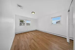 1671 Noble St, East Meadow, NY 11554 - Photo 35