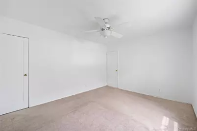252-38 60th Avenue L #591, Little Neck, NY 11362 - Photo 17