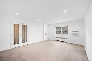 252-38 60th Ave, Little Neck, NY 11362 - Photo 5