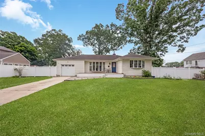 516 Shade Street, North Babylon, NY 11703 - Photo 1