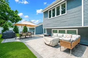 11 Mallard Ave, Selden, NY 11784 - Photo 25