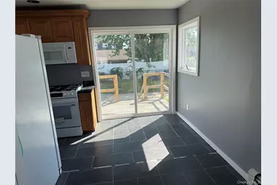 49 Noble Street, North Babylon, NY 11703 - Photo 5