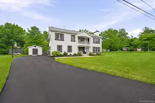 8 Darmstadter Rd, Bloomingburg, NY 12721 - Photo 3