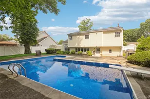 12 Larry Rd, Selden, NY 11784 - Photo 45