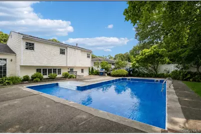 12 Larry Road, Selden, NY 11784 - Photo 43