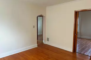 121-07 97th Ave, Richmond Hill, NY 11419 - Photo 7