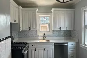 121-07 97th Ave, Richmond Hill, NY 11419 - Photo 13
