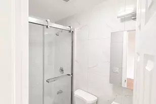 147-15 Elm Ave, Flushing, NY 11355 - Photo 7