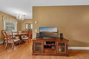 1 Germonds Village, Nanuet, NY 10954 - Photo 9