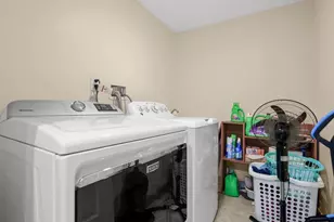 245-60 61st Ave, Little Neck, NY 11362 - Photo 27