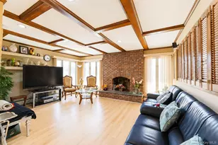 930 Balfour St, Valley Stream, NY 11580 - Photo 7