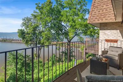 215 Kemeys Cove #215, Briarcliff Manor, NY 10510 - Photo 1