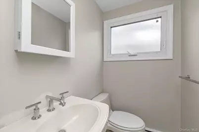 964 Cranford Avenue, Woodmere, NY 11581 - Photo 11