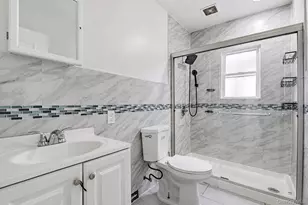 101-39 110th St, Richmond Hill, NY 11419 - Photo 13