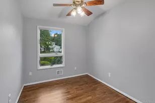 517 Ocean Ave, Oakdale, NY 11769 - Photo 11