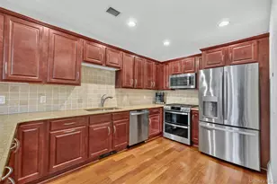 436 Trump Park, Shrub Oak, NY 10588 - Photo 5