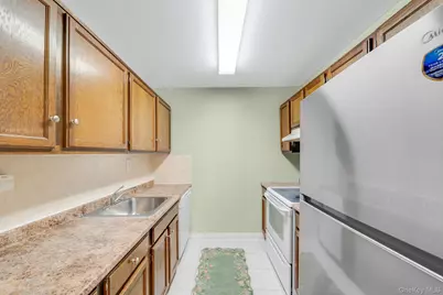 35 Richmond Boulevard #4B, Ronkonkoma, NY 11779 - Photo 17