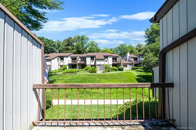 35 Richmond Boulevard #4B, Ronkonkoma, NY 11779 - Photo 7