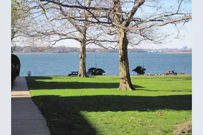 25 Dolphin Green #G2B, Port Washington, NY 11050 - Photo 15