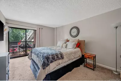 380 Fulton Street #G2, Farmingdale, NY 11735 - Photo 15