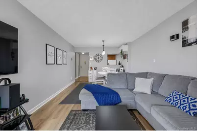 380 Fulton Street #G2, Farmingdale, NY 11735 - Photo 7