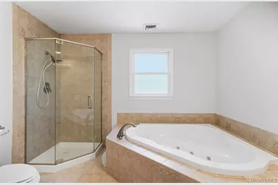 15 Victoria Court, Oakdale, NY 11769 - Photo 29