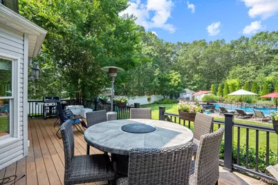 15 Victoria Court, Oakdale, NY 11769 - Photo 43