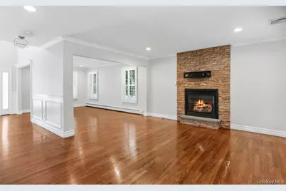 15 Victoria Court, Oakdale, NY 11769 - Photo 15