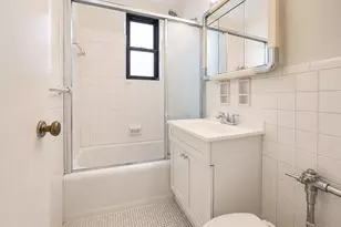 226-26 Union Turnpike, Oakland Gardens, NY 11364 - Photo 13