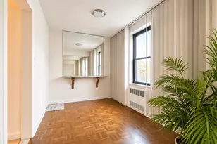 226-26 Union Turnpike, Oakland Gardens, NY 11364 - Photo 15