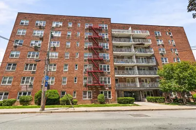 679 Warburton Avenue #2R, Yonkers, NY 10471 - Photo 3