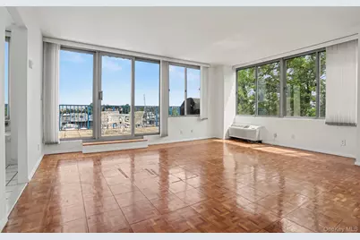 18 Shady Glen Court #403, New Rochelle, NY 10805 - Photo 5