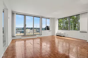 18 Shady Glen Ct, New Rochelle, NY 10805 - Photo 5