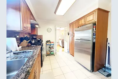 266 E Chester Street, Valley Stream, NY 11580 - Photo 9