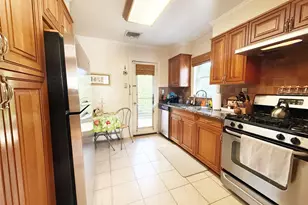 266 E Chester St, Valley Stream, NY 11580 - Photo 7